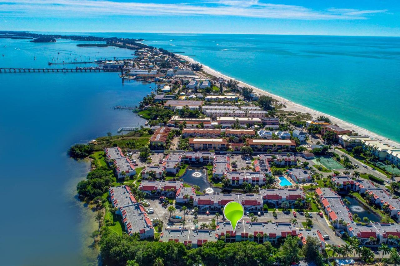 Anna Maria Island Runaway Tropical Escape เบรเดนทันบีช ภายนอก รูปภาพ