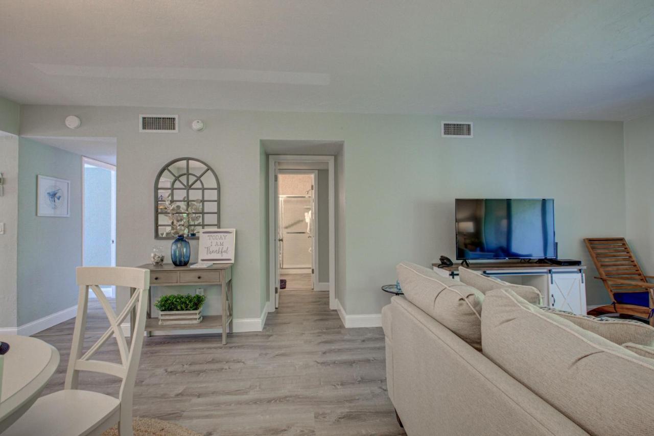 Anna Maria Island Runaway Tropical Escape เบรเดนทันบีช ภายนอก รูปภาพ